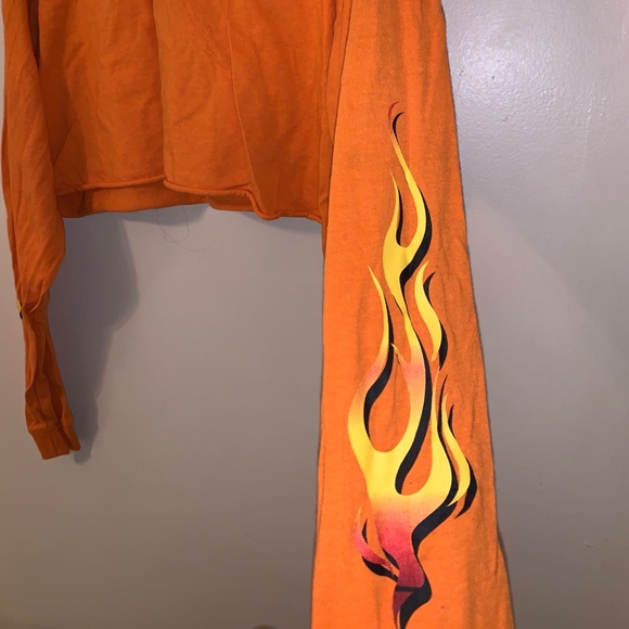 Flaming Hot Cheetos Crop Top - Picture 6 of 7